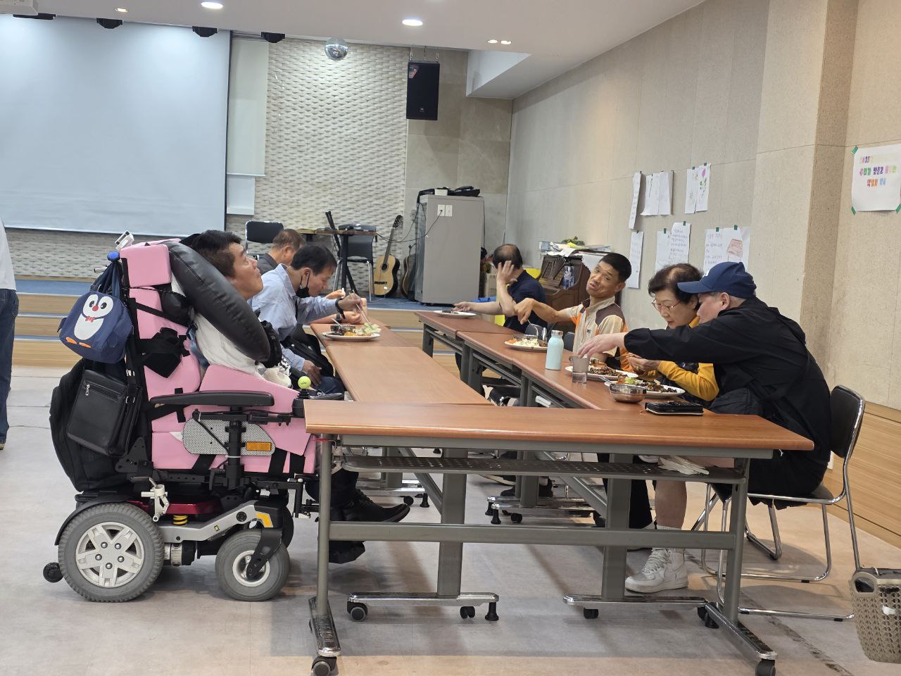김포장애인야학 급식 활동 사진