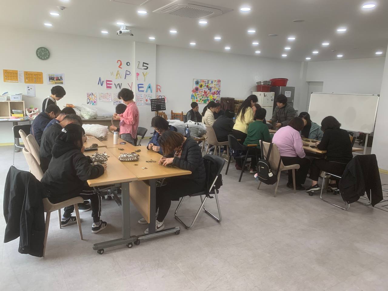 2025년 4월 7일(월) 공예 수업사진