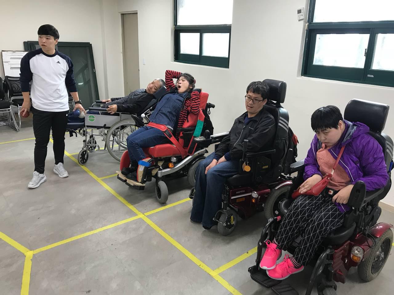 2018년 10월 15일 - 보치아수업 사진