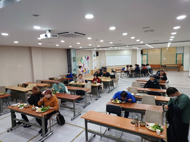 2024년 3월 29일(금) 점심 식사 사진(1)