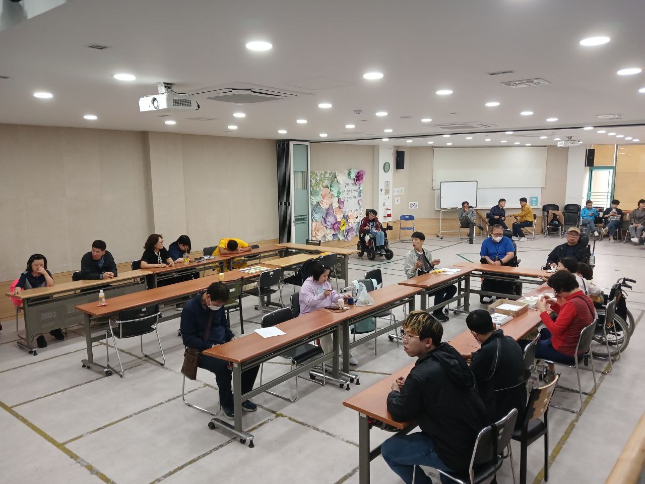 2024년 10월 7일(월) 두런두런 3 수업사진
