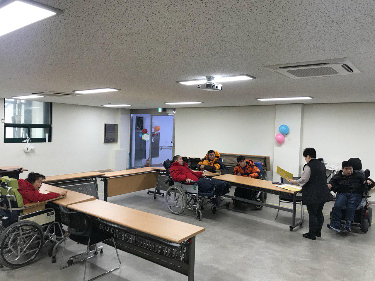 2019년 2월 18일 - 국어수업 사진