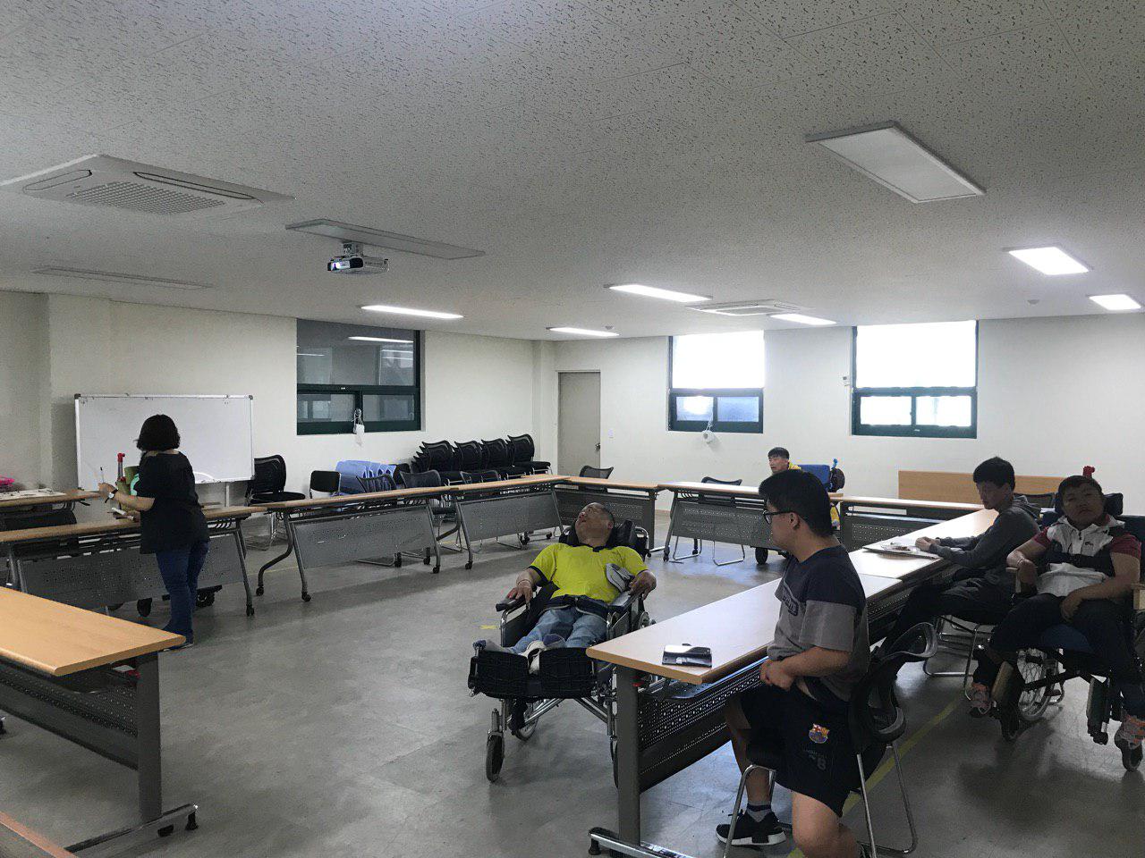 2019년 5월 31일 - 사회수업 사진