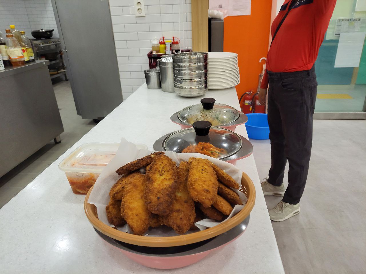 2022/05/18(수) - 점심시간(돈까스, 두부찌개...)