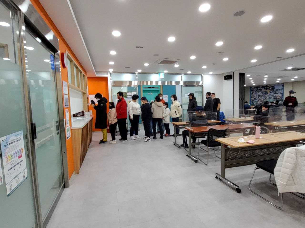 2022/11/24(목) - 점심식사(돼지고기수육, 부대찌개...)