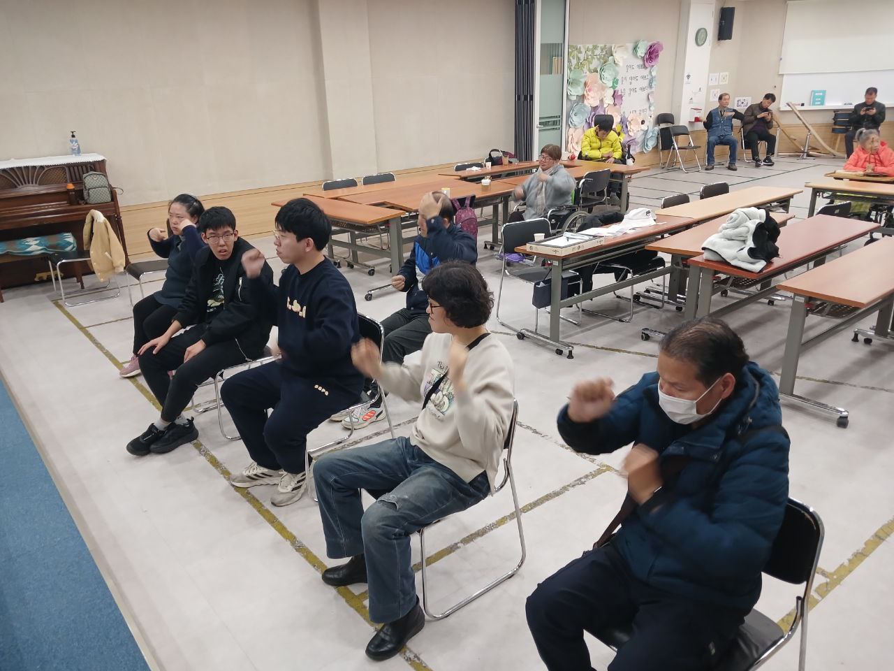 2024년 11월 19일(화) 색동아리랑 춤 수업사진