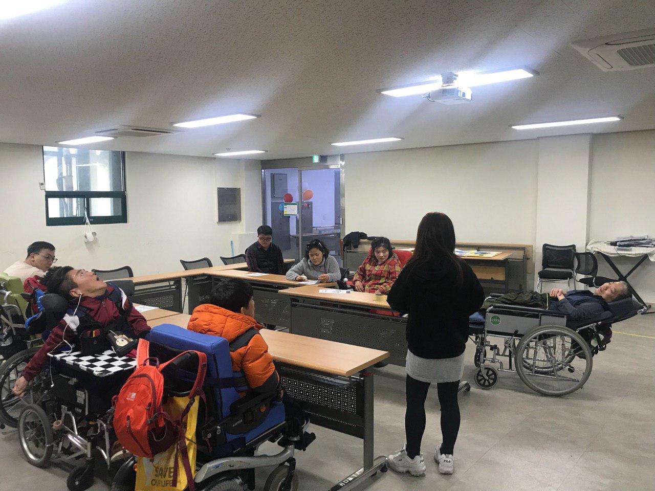 2019년 3월 22일 - 사회수업 사진