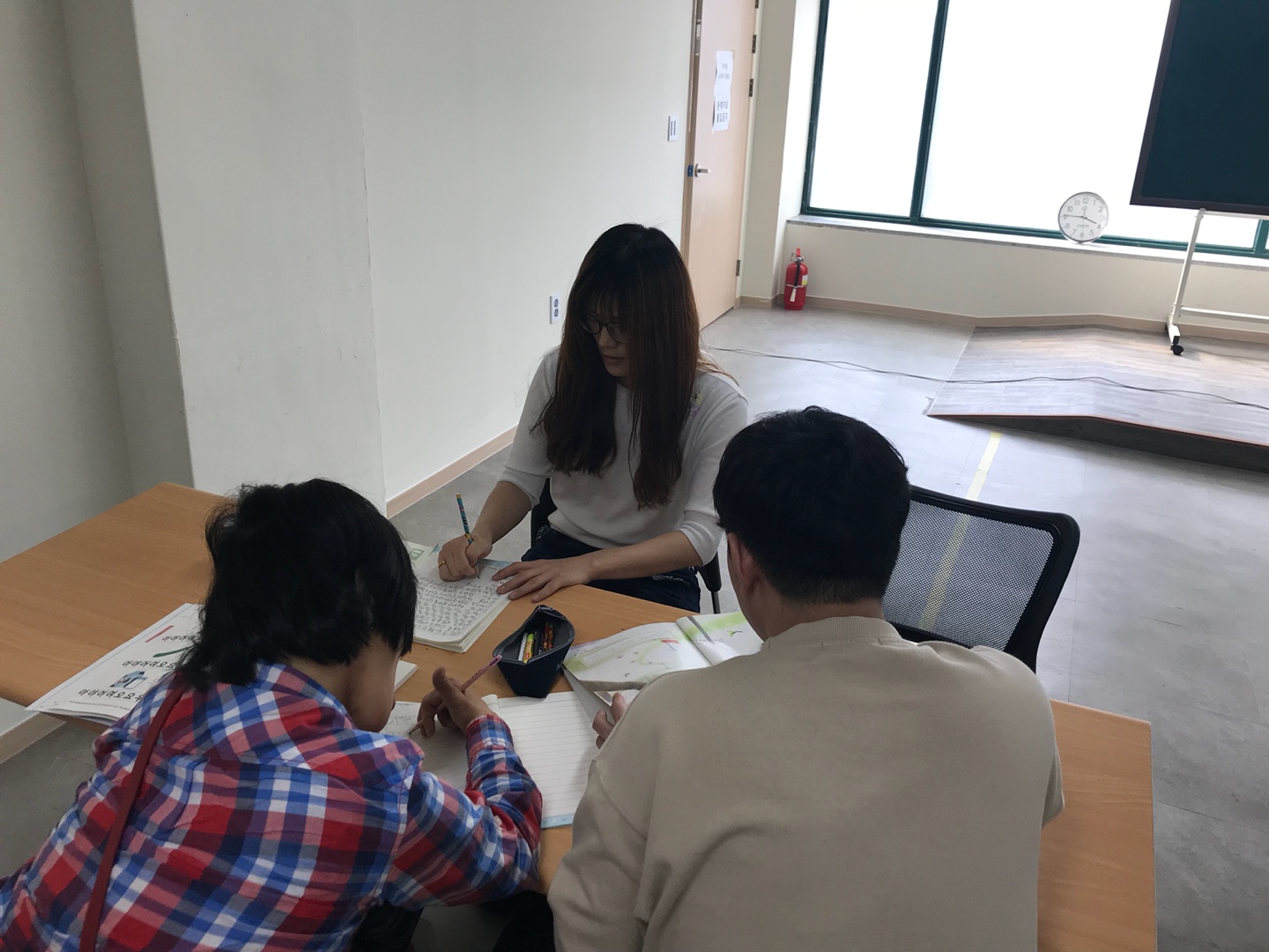 2018년 4월 2일 - 국어수업 사진