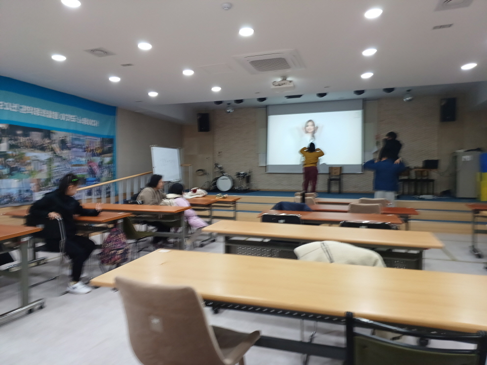 2024년 3월 4일(월) 두둠칫 방송 댄스 사진