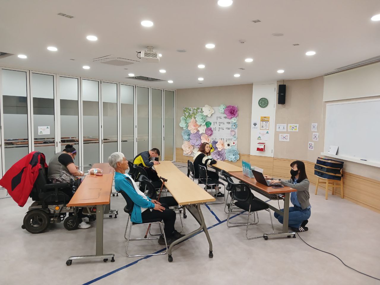 2024년 5월 10일(금) 두런두런 2 수업사진