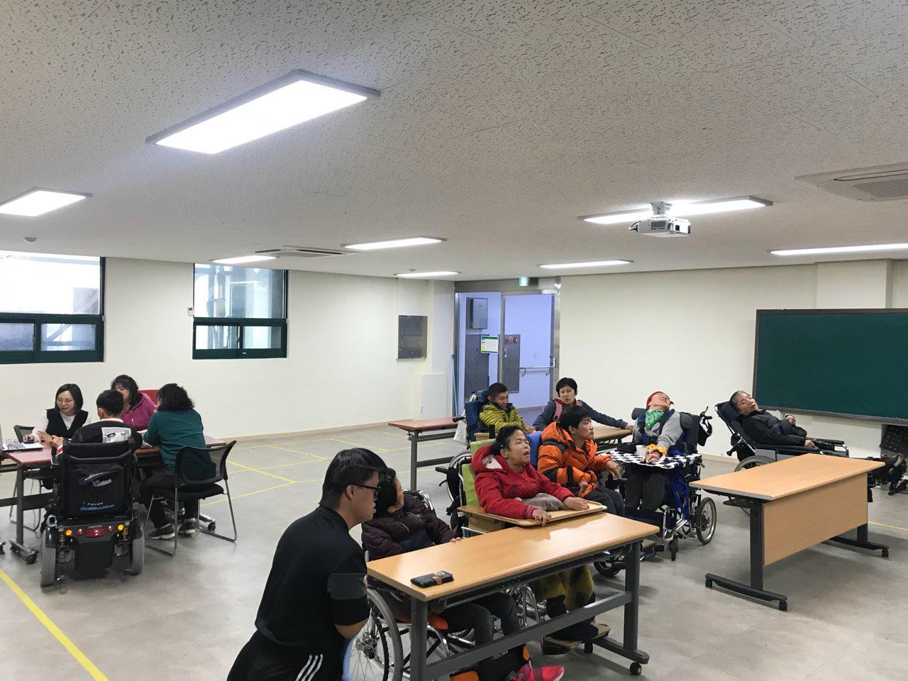 2018년 10월 29일 - 국어수업 사진