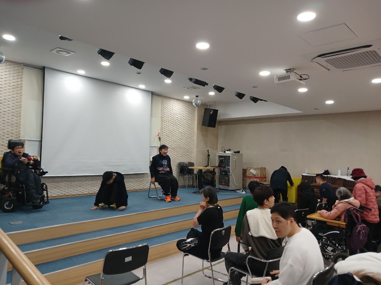 2024년 12월 2일(월) 춤수업 사진
