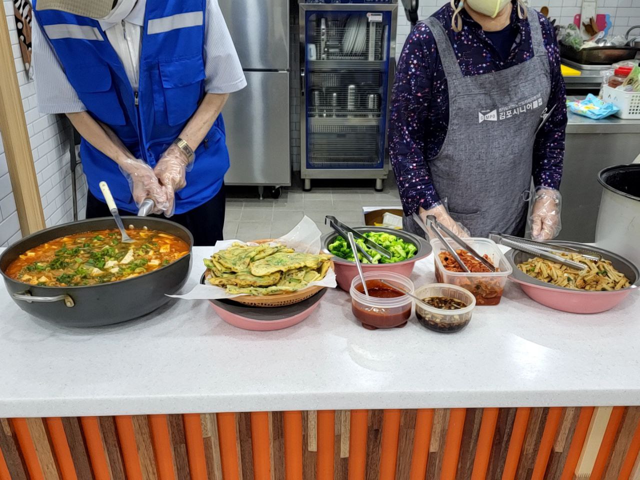 2022/07/18(월) - 점심식사(파전,돼지김치찌개,어묵볶음...)