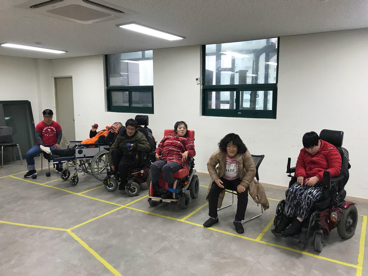2018년 12월 3일 - 보치아수업 사진