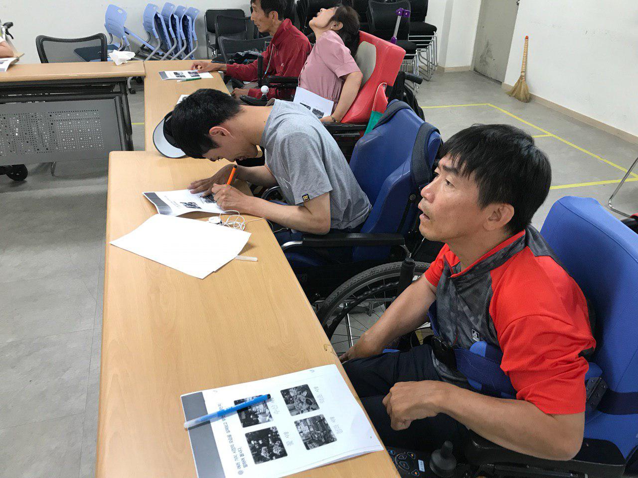 2019년 6월 24일 - 국어수업 사진