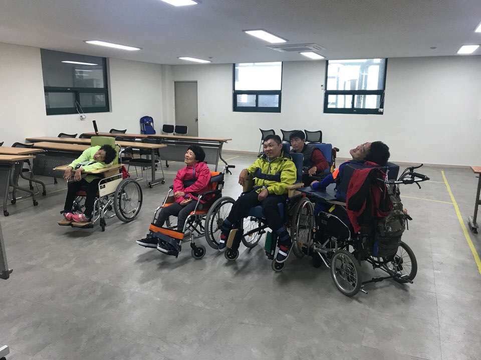 2018년 5월 18일 - 사회수업 사진