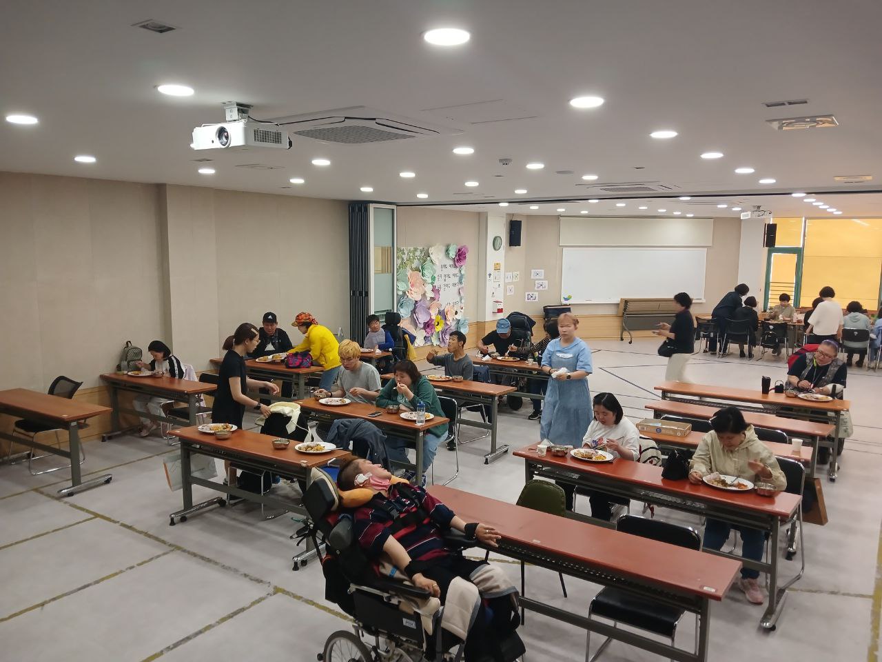 2024년 4월 30일(화) 점심식사 사진 2