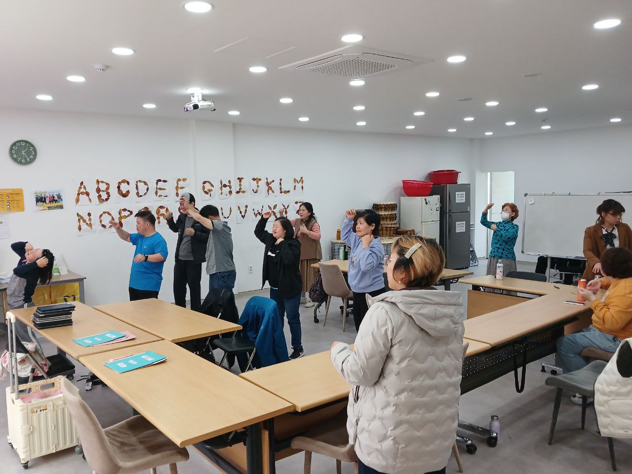 2024년 11월 4일(월) 원어로 알아보는 UNCRPD 수업사진입니다