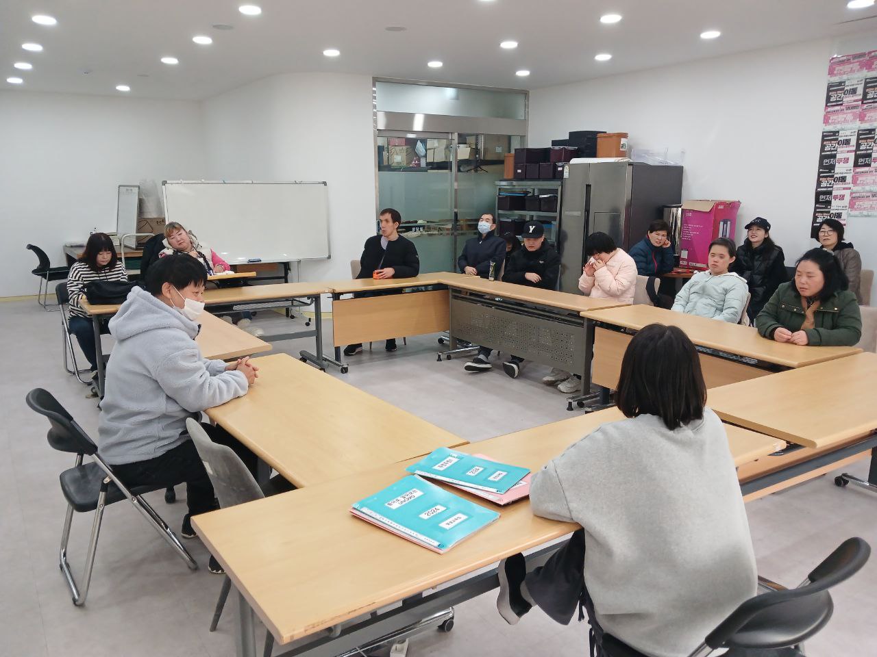2024년 11월 25일(월) 두런두런 1반 수업사진