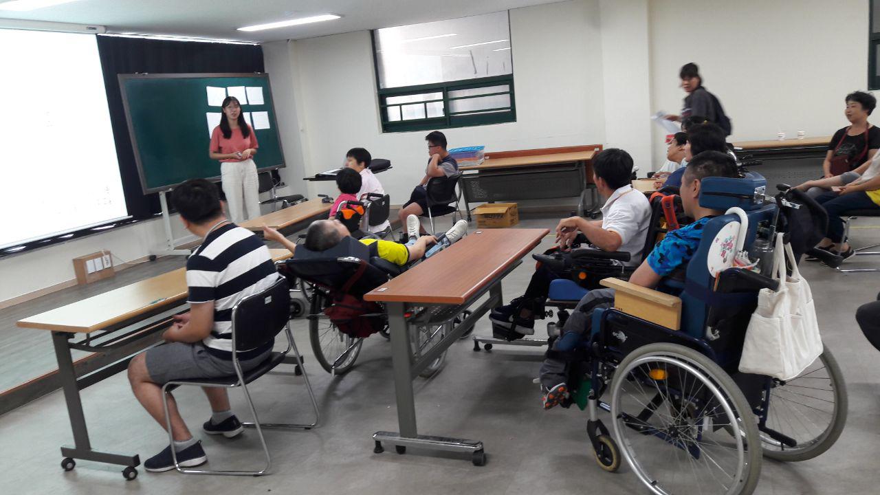 2018년 8월 10일 - 1회 학생회 사진