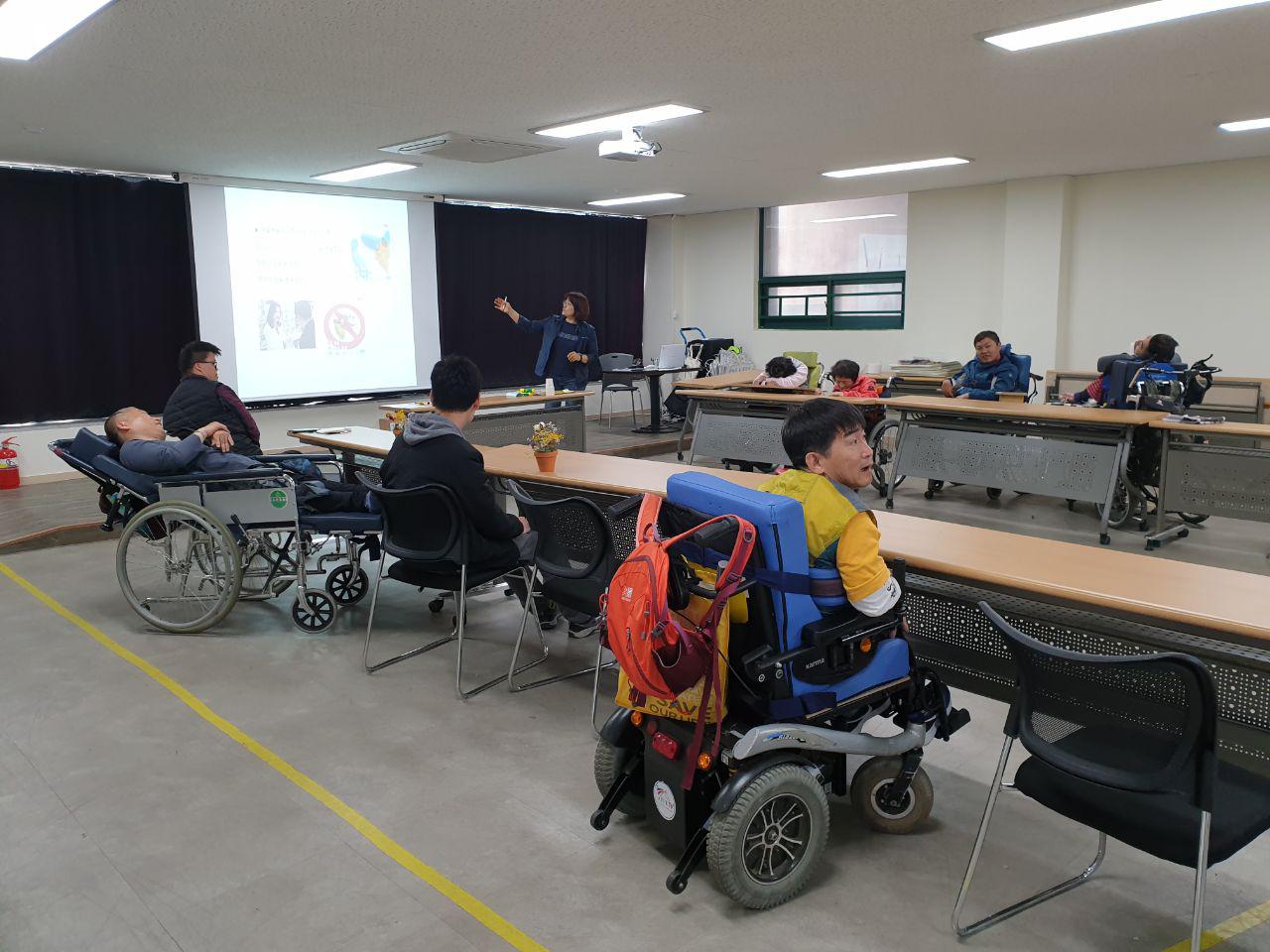 2019년 5월 3일 - 사회수업 사진