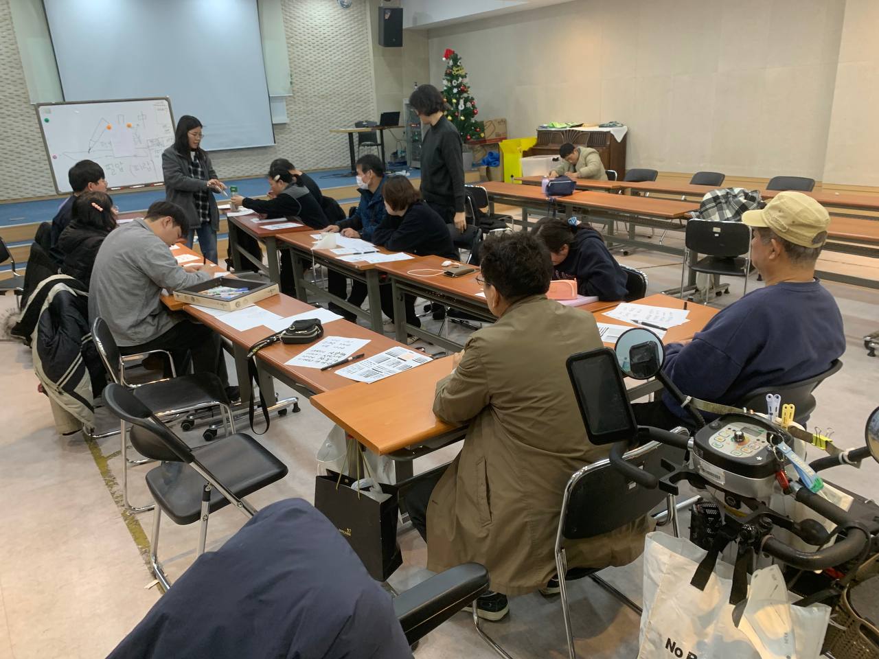 2025년 2월 14일(금) 캘리그라피 작가 수업사진