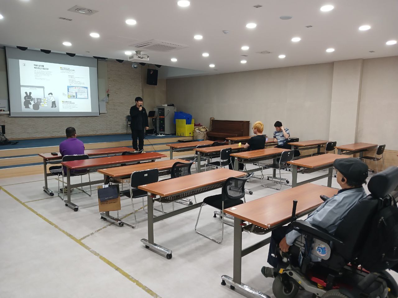 2024년 5/10(금) 두런두런 3 수업사진