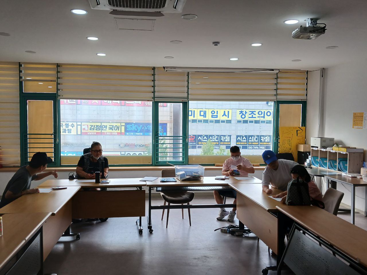 2024년 9월 19일(목) 드로잉세상 수업사진