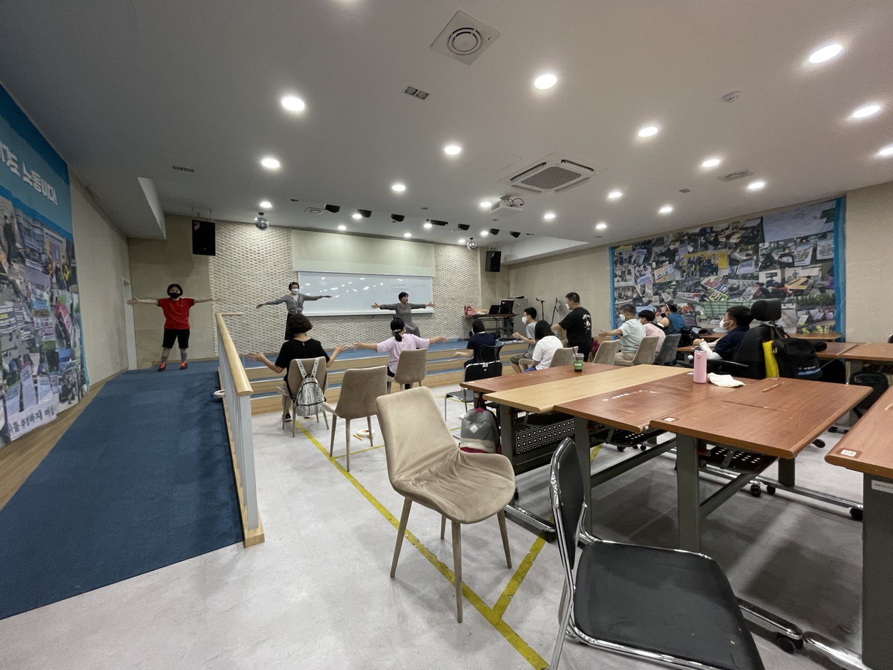 2022/08/23(화) - 춤