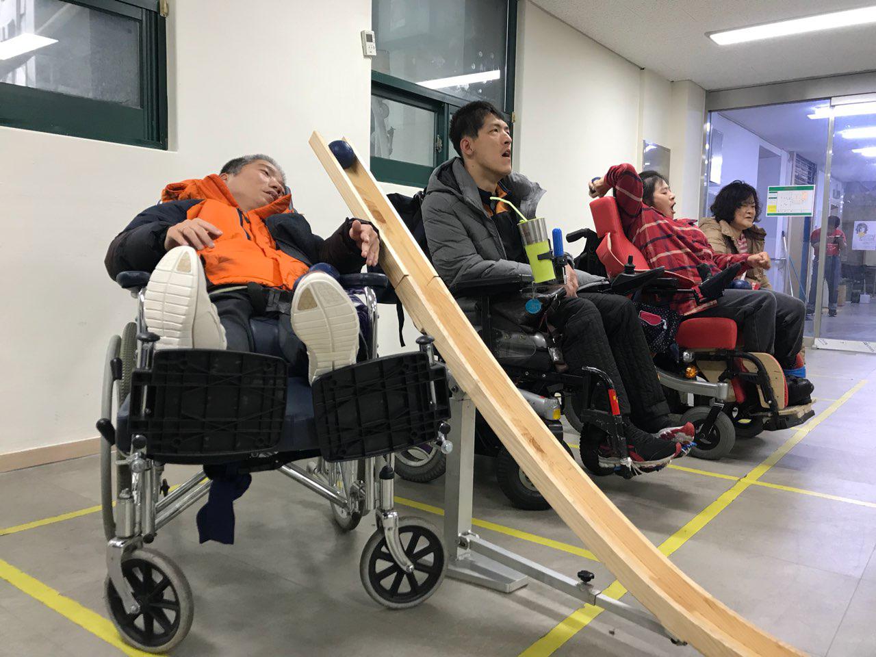 2018년 12월 3일 - 보치아수업 사진