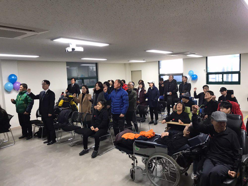 2018년 12월 12일 - 발표회 사진