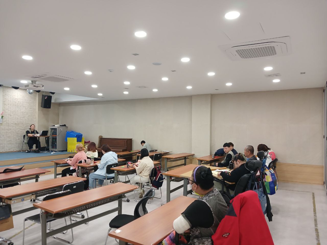 2024년 5월 10일(금) 해피투게더 중등 시민사회 수업사진