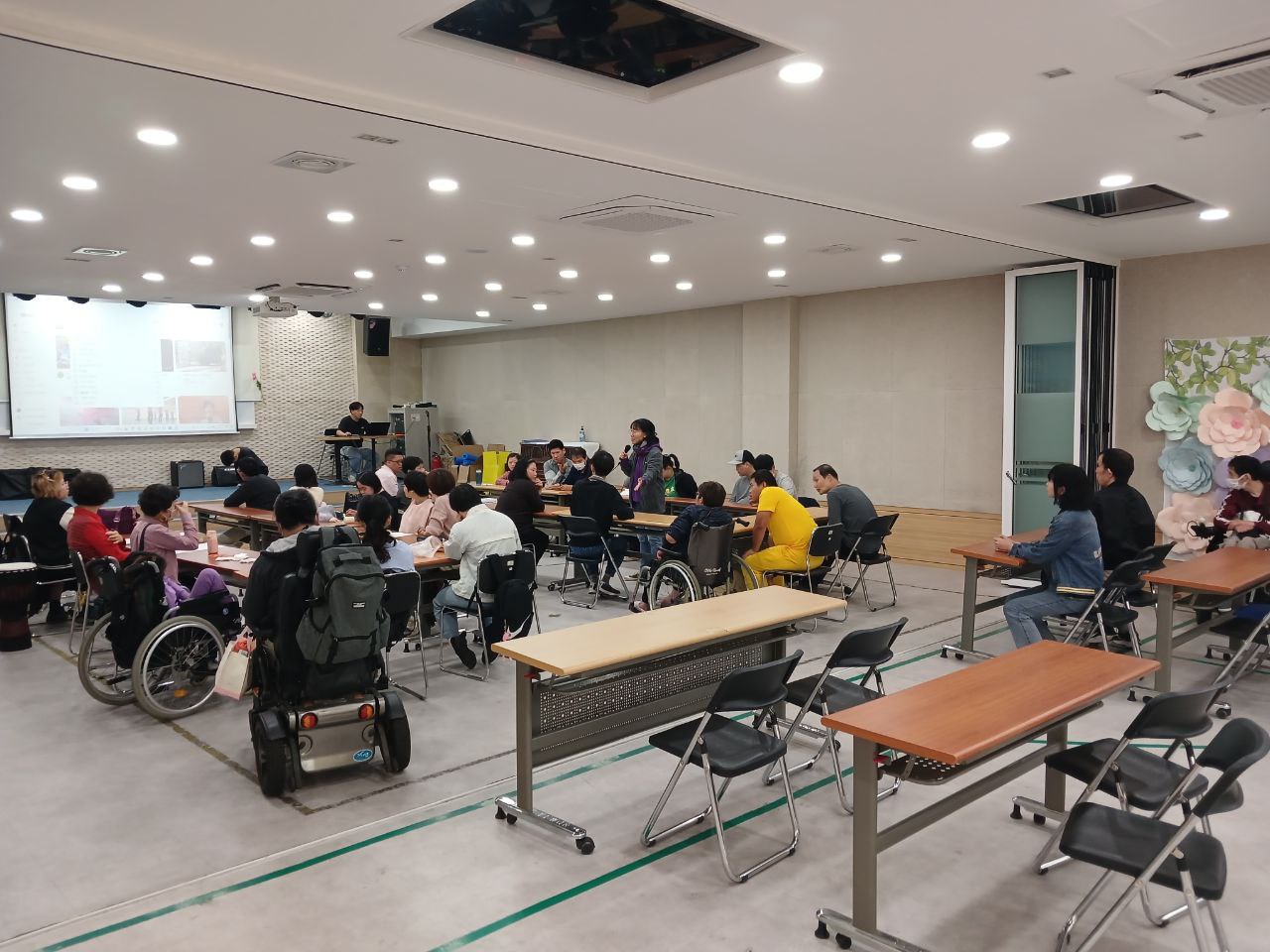 2024년 10월 17일(목) 민중가요, 동물해방 합반 수업사진