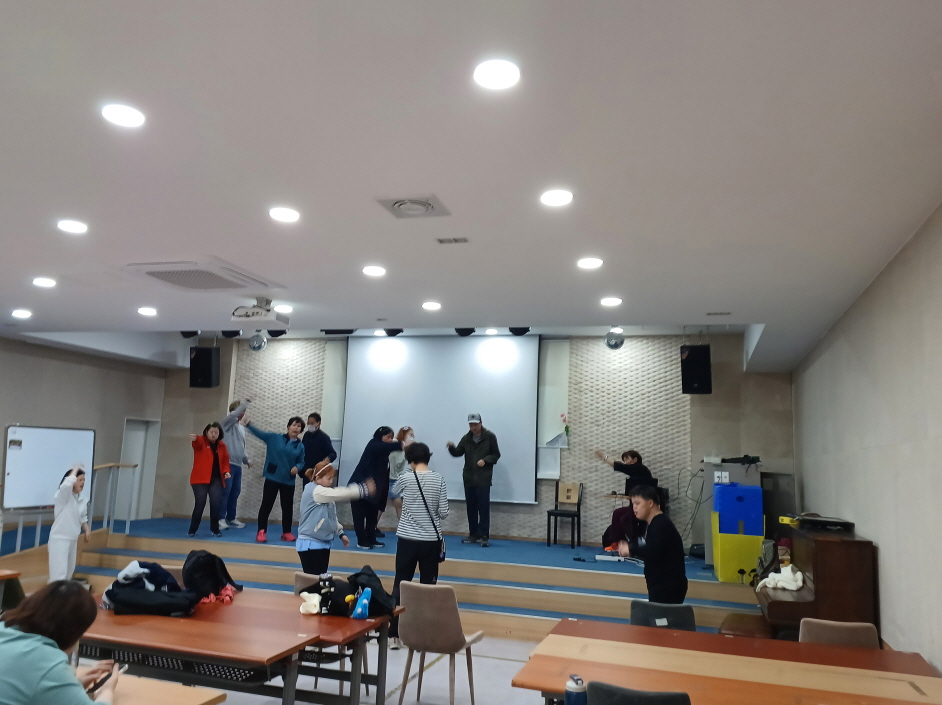2024년 4월 15일(월) 춤 수업 사진