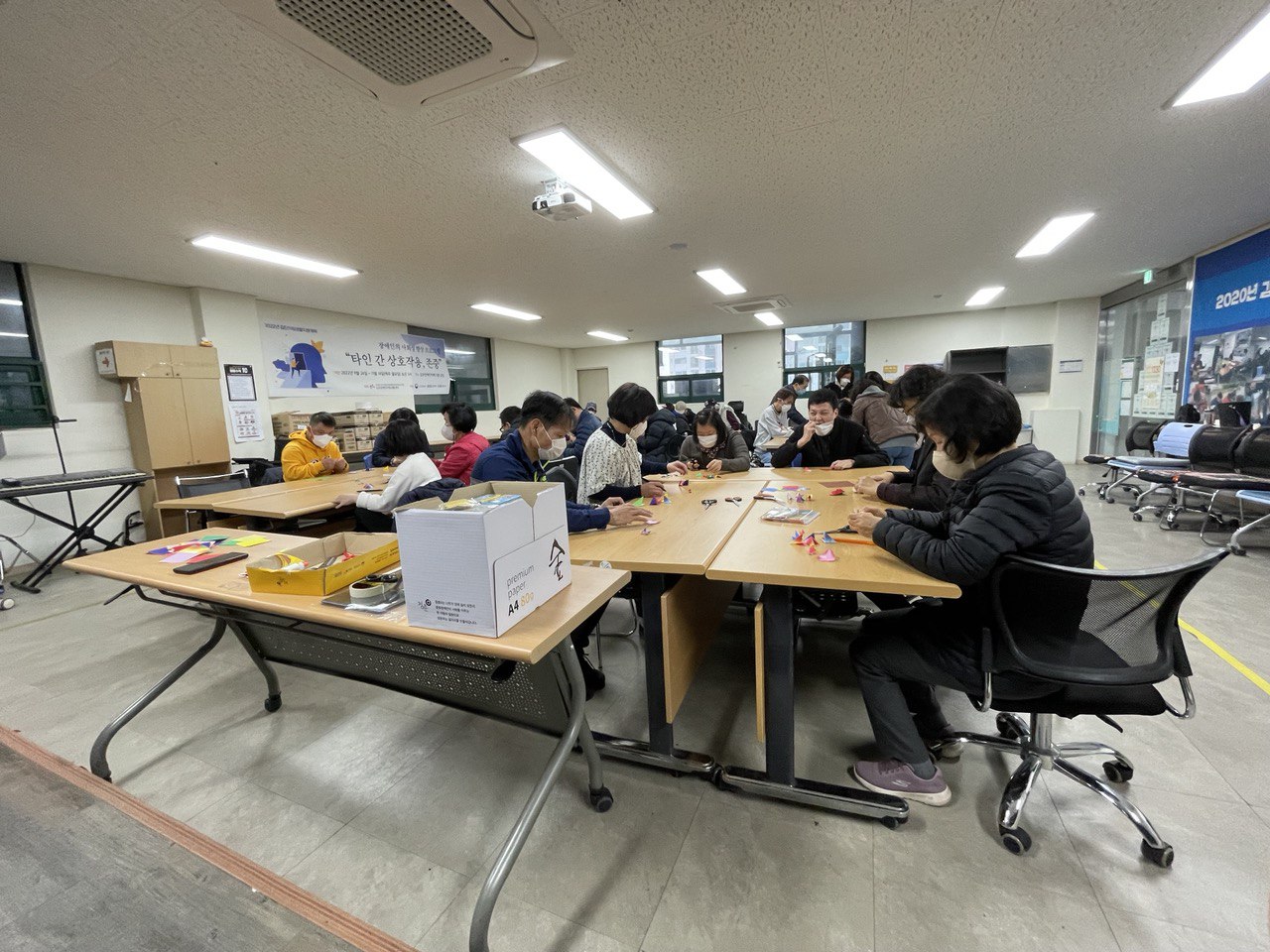 2022/11/03(목) - 꼼지락꼼지락