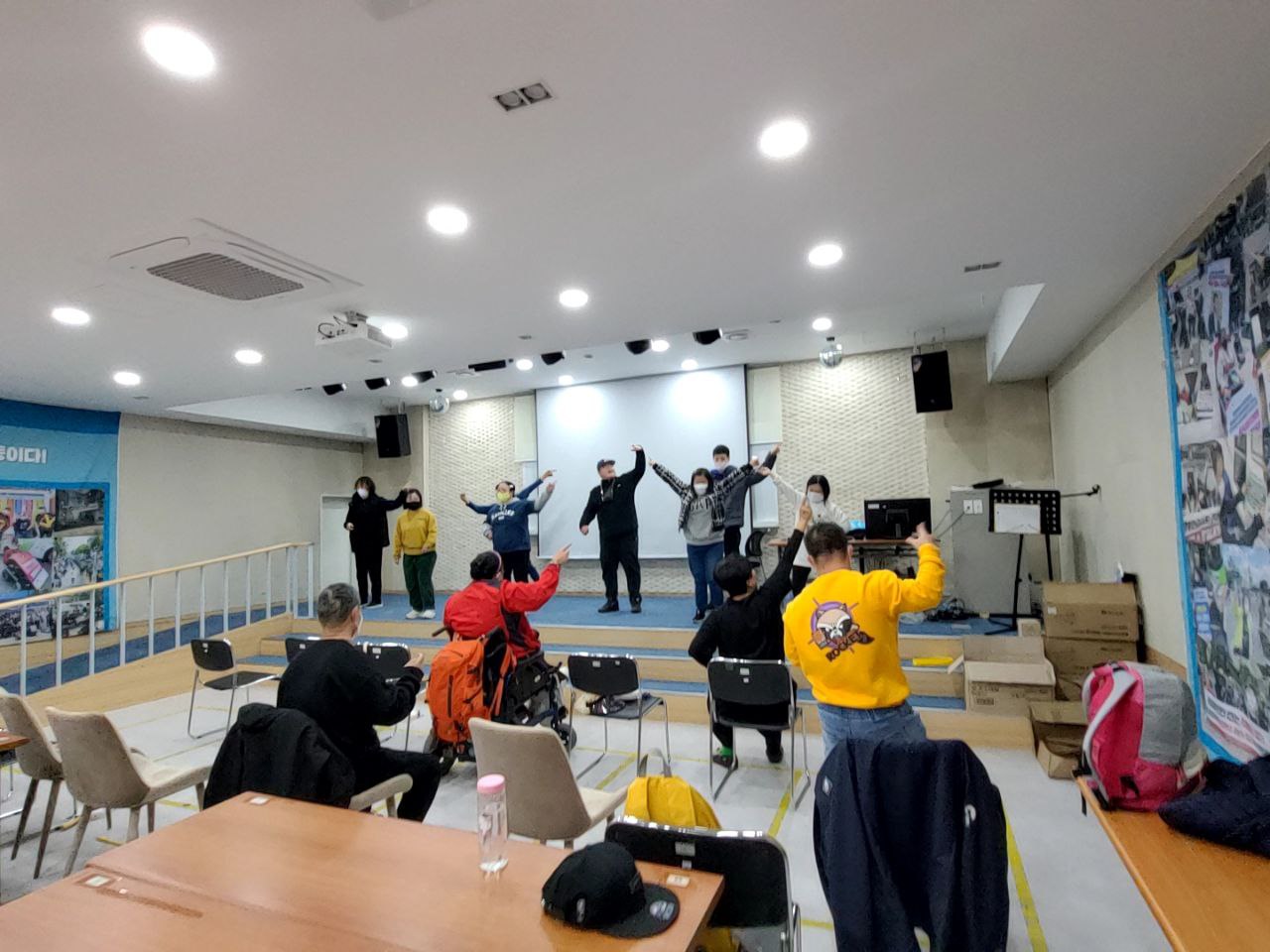 2022/11/15(화) - 춤