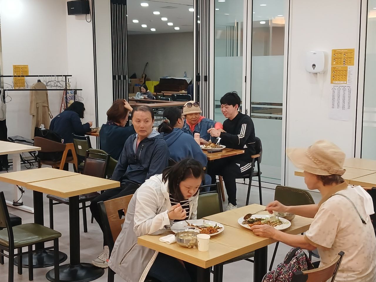 2024년 10월 11일(금) 점심식사 사진