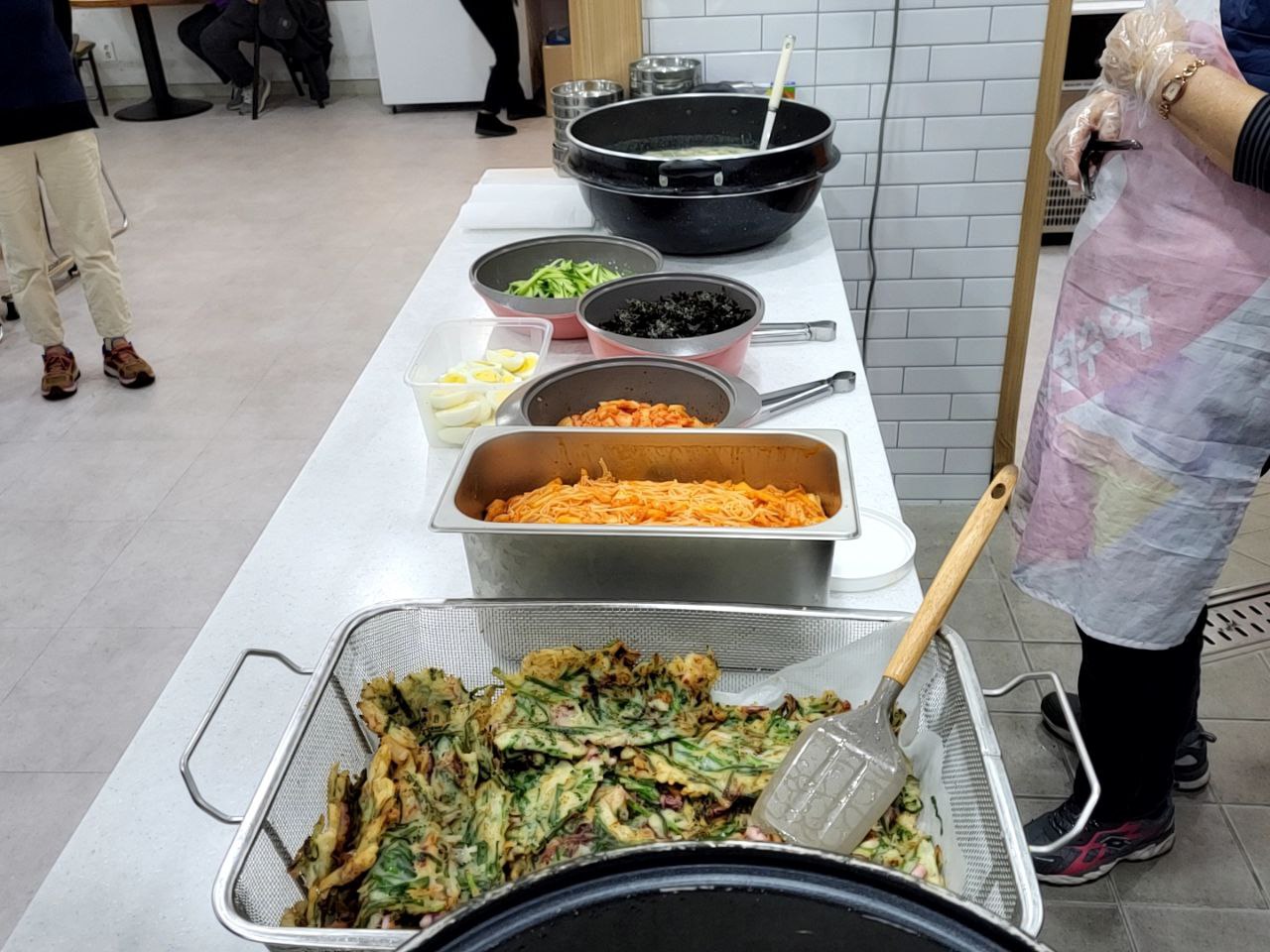 2023/2/15(수)- 점심식사(비빔국수,냉이된장국...)