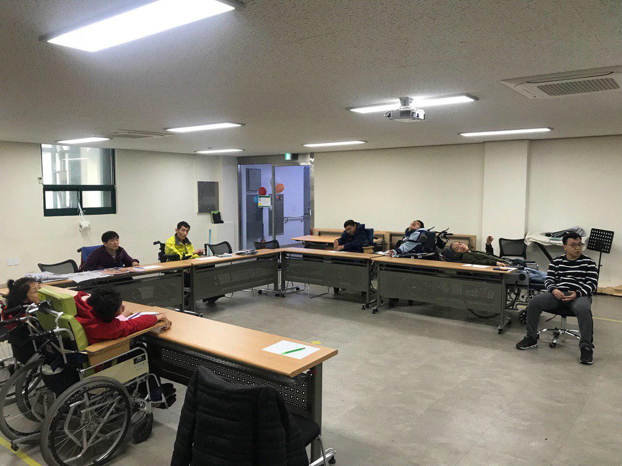 2019년 3월 19일 - 수학수업 사진