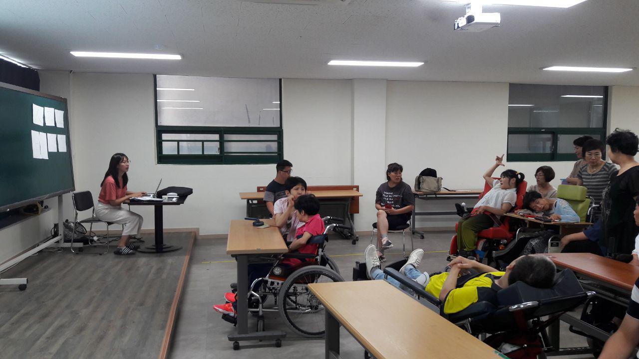 2018년 8월 10일 - 1회 학생회 사진