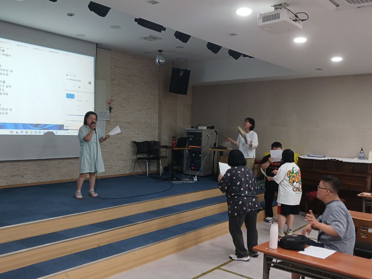 2024년 8월 22일(목) 민중가요, 동물해방 합반 수업사진