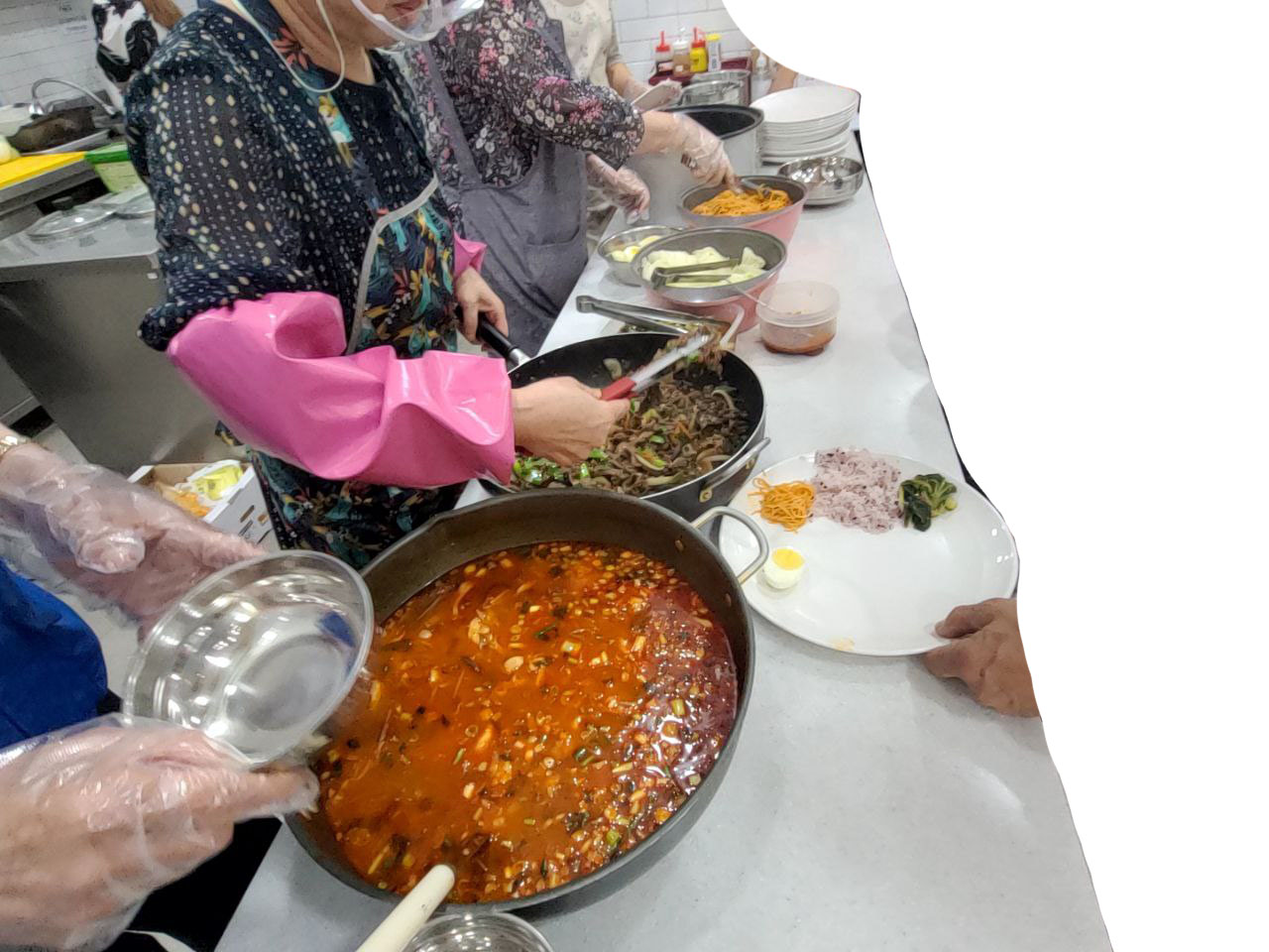 2022/07/27(수) - 점심식사(비빔국수, 불고기...)