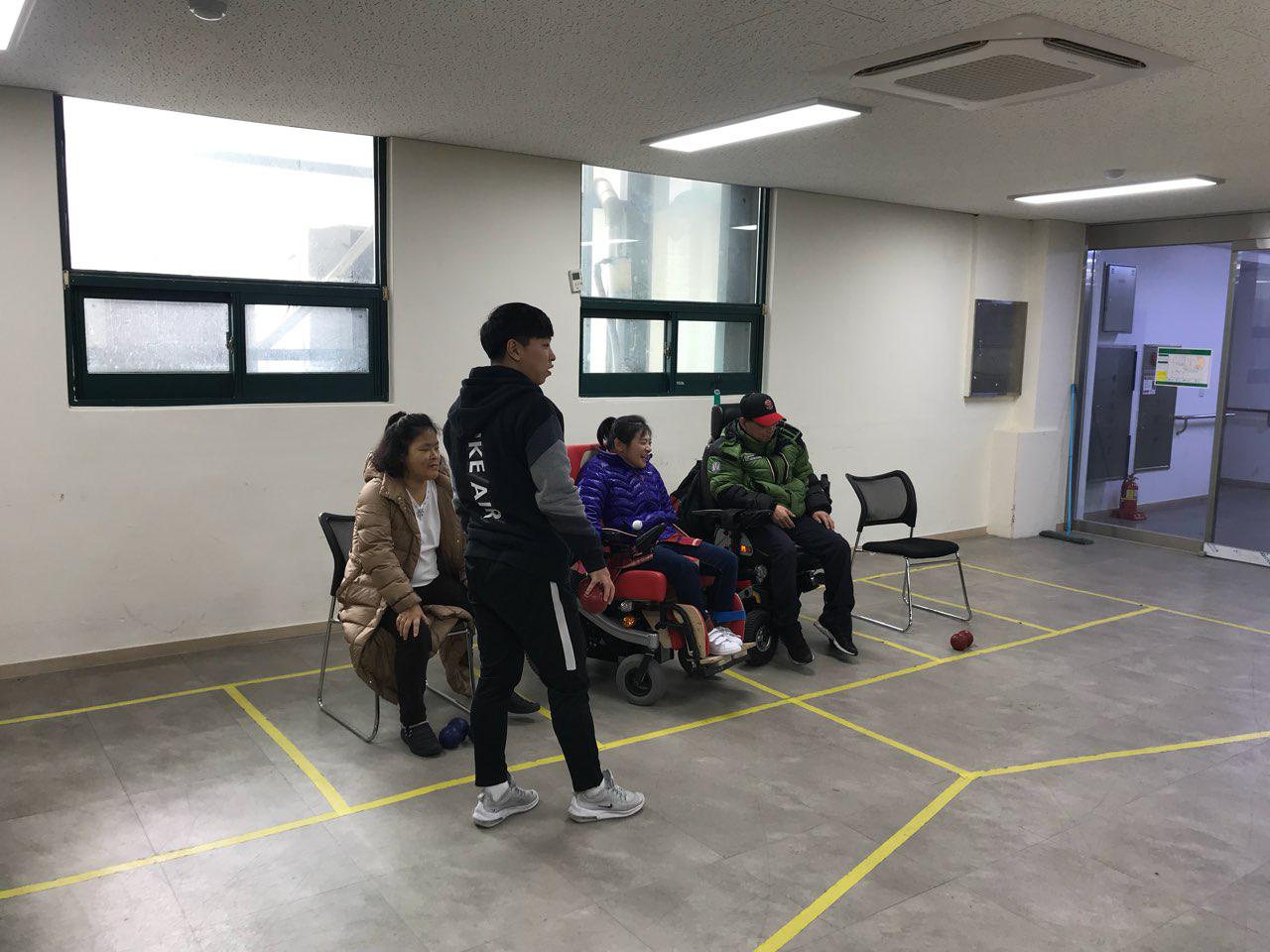 2018년 11월 19일 - 보치아수업 사진
