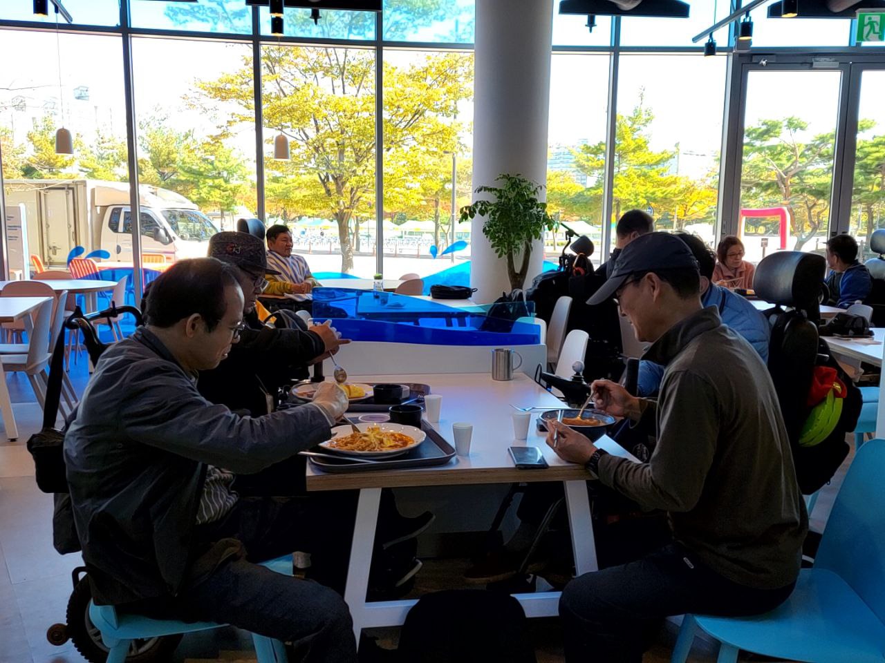 2022/10/19(수) - 석암자조모임(일산아쿠아플레닛 및 호수공원 일대)