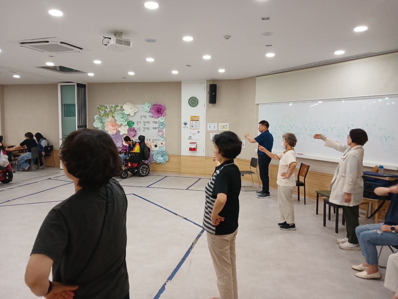 2024년 7월 8일(월) 두둠칫 방송댄스 수업사진