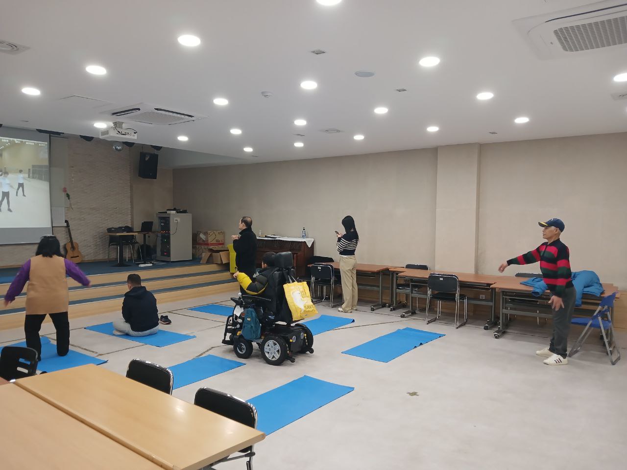2024년 11월 28일(목) 튼튼교실 수업사진
