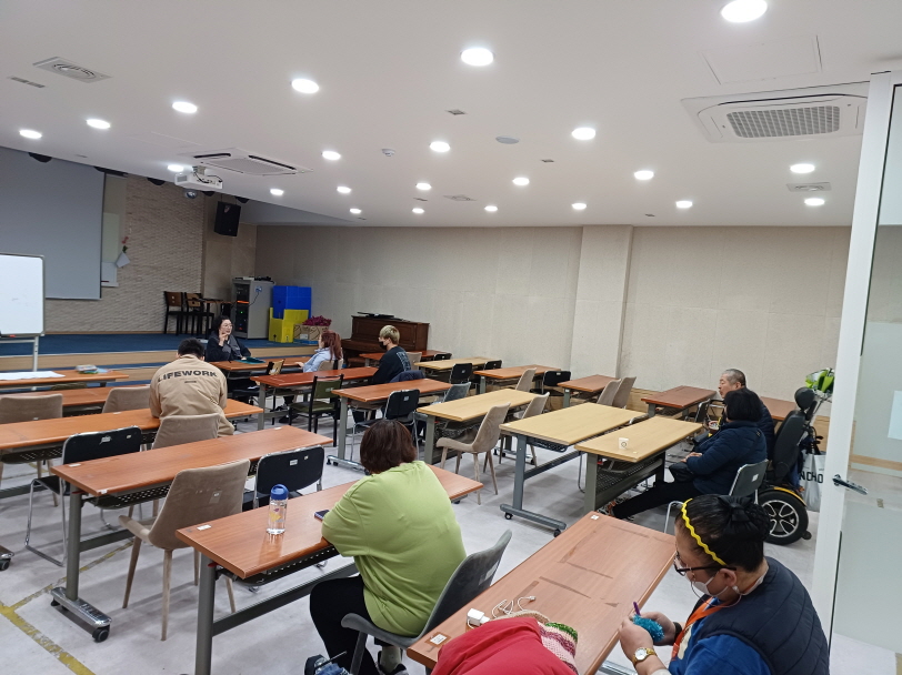 2024년 3월 12일(화) 중등 수학 수업 사진