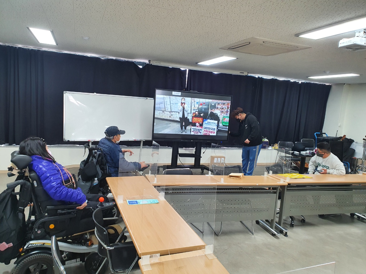 2022/03/16(수) - 민주시민