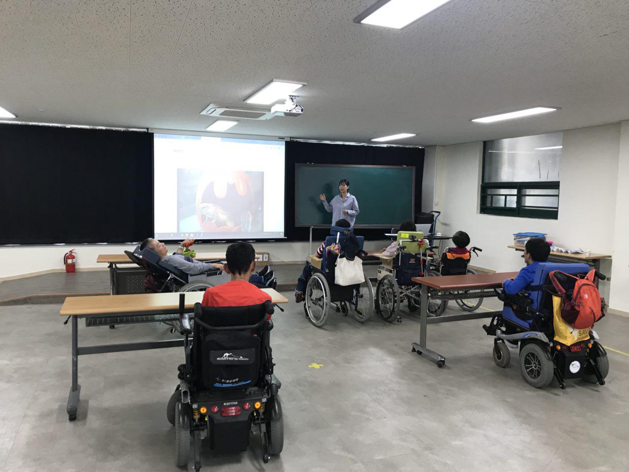 2018년 9월 17일 - 국어수업 사진