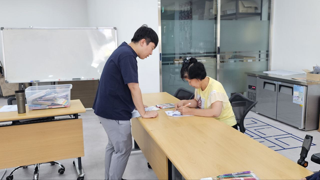 2023년 09월 19일(화) 문해국어 수업사진